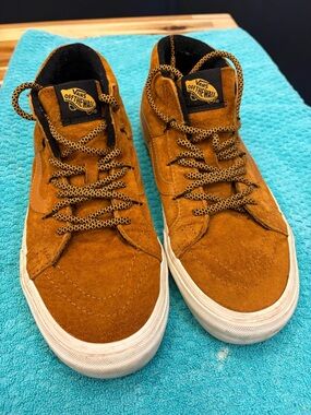 Vans Men's Tan Suede High-Top Sneakers